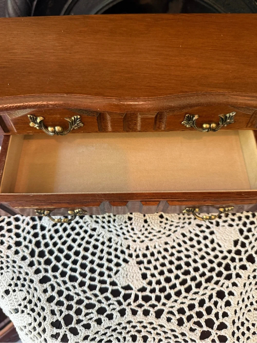 Montgomery Ward lovely vintage